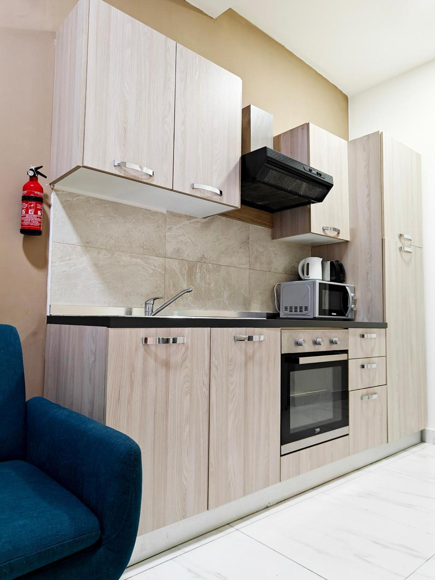 Happiness Apartment Qormi Exterior foto